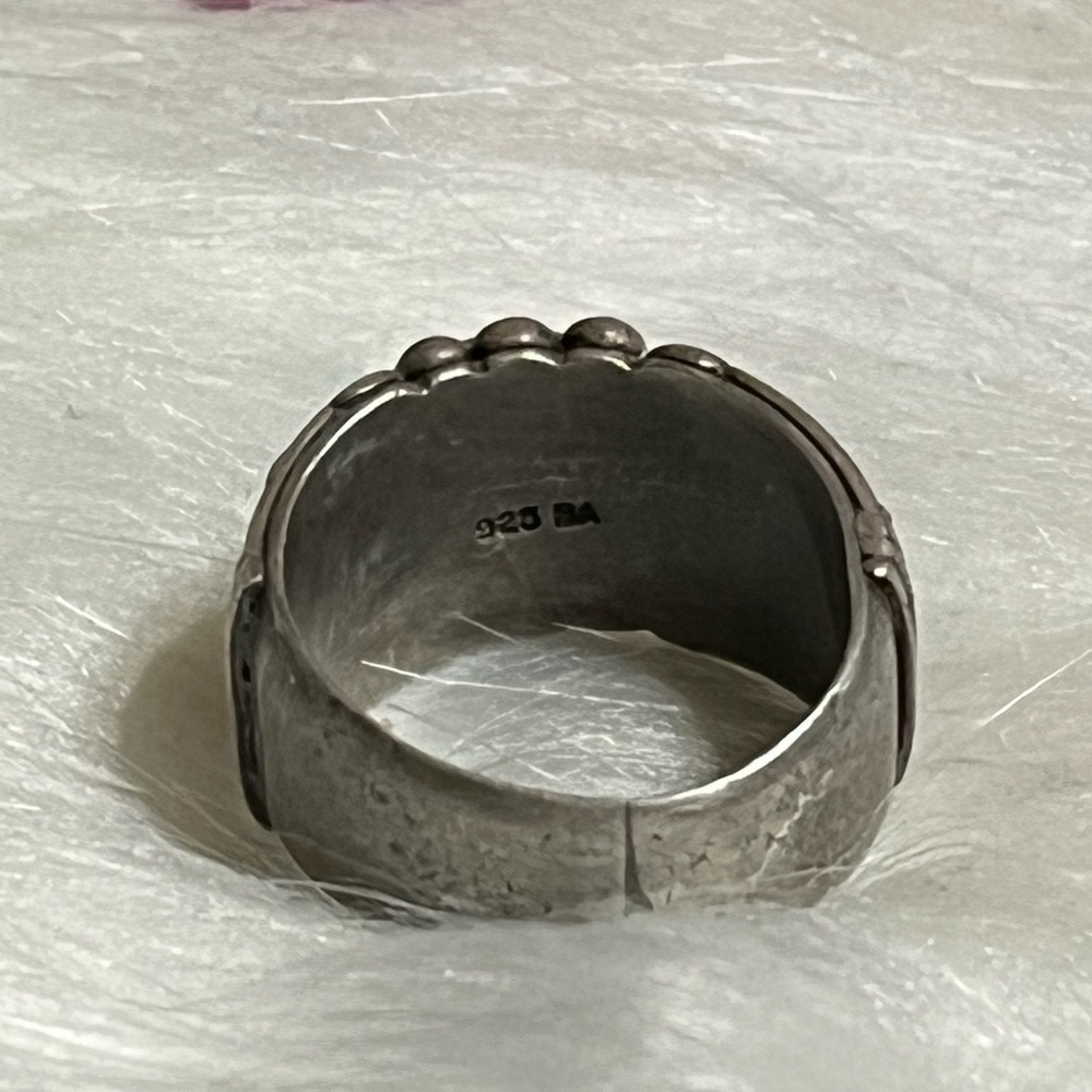 Silver 925 Ring with Green Stone - Picture 5 of 12